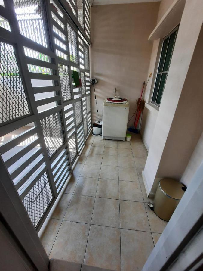 Homestay Dr. Z Klang Exteriér fotografie